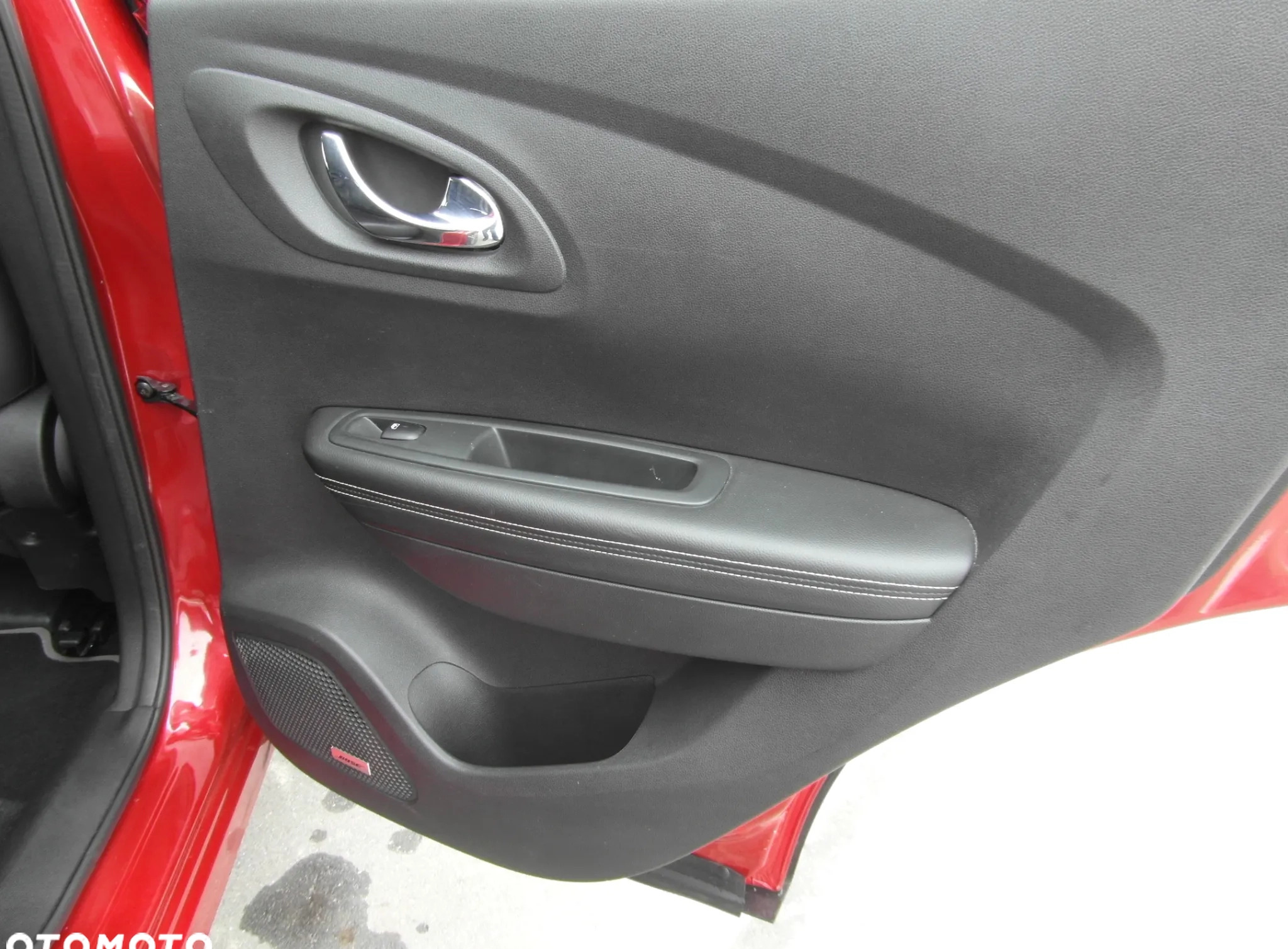Renault Kadjar cena 60900 przebieg: 143000, rok produkcji 2016 z Milanówek małe 781